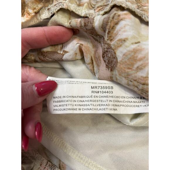 Moon River Floral Dress - Size L - Picture 10 of 12